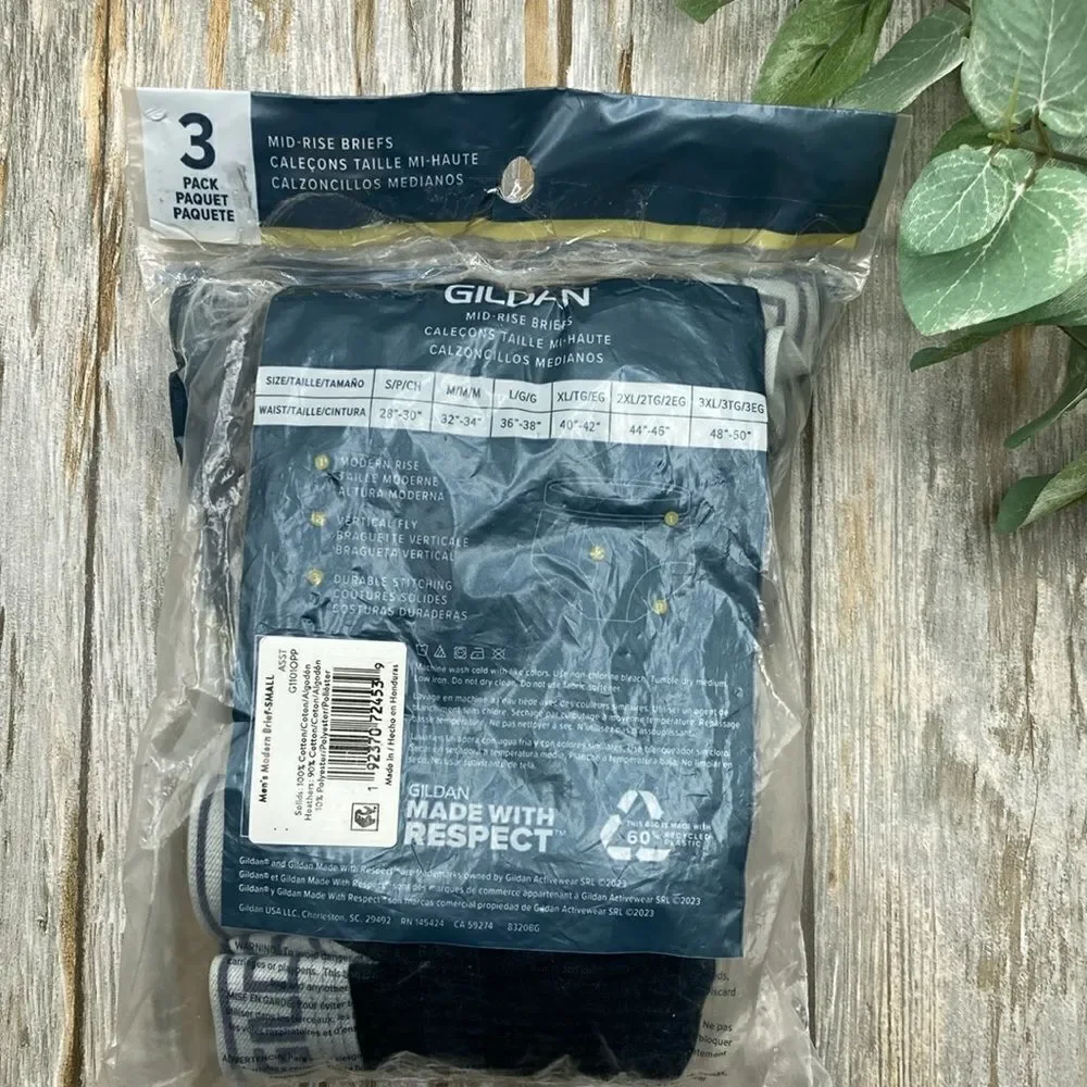 Gildan Men's Cotton Modern Briefs Underwear 3-Pack